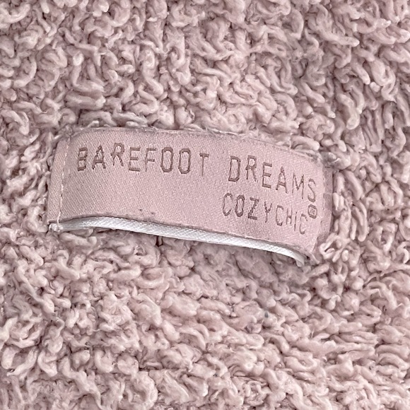 Pre-loved . . .  Barefoot Dreams CozyChic Landscape Throw  |  Feather - Picture 3 of 3